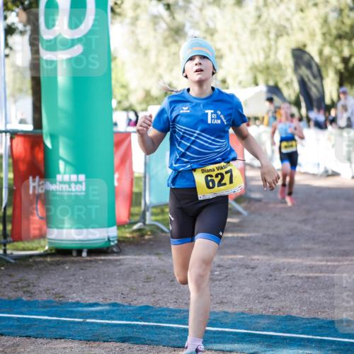 06.09.2026 - 20. Norderstedt Triathlon H.Heesch http://msf.ph/oto/10199023 06.09.2026 09:47:08 Ziel 606, 627, 643 meine-sportfotos.de