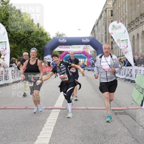 06.09.2026 - CURREX Alsterlauf Yannick Fuchs http://msf.ph/oto/10199113 06.09.2026 10:07:16 Ziel 2187, 2893, 2903, 4078, 4140, 5069, 5227, 5549, 5813, 5951, 6214, 8303, 8306 meine-sportfotos.de