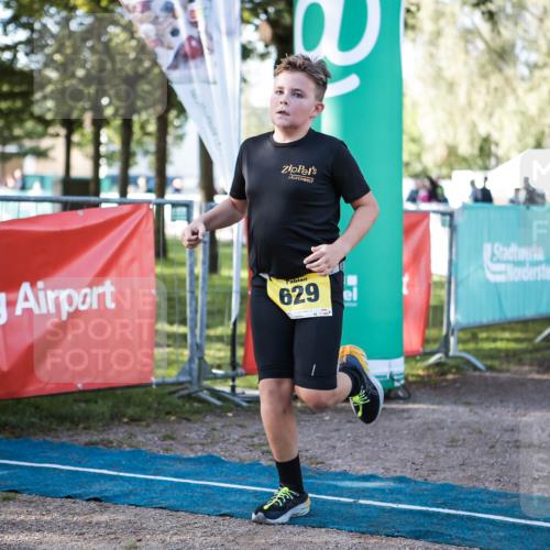 06.09.2026 - 20. Norderstedt Triathlon H.Heesch http://msf.ph/oto/10199130 06.09.2026 09:47:35 Ziel 629, 698 meine-sportfotos.de