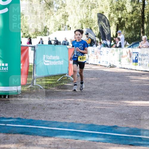 06.09.2026 - 20. Norderstedt Triathlon H.Heesch http://msf.ph/oto/10199140 06.09.2026 09:47:41 Ziel 629, 671, 675 meine-sportfotos.de