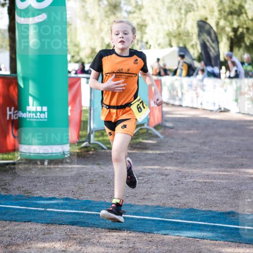 06.09.2026 - 20. Norderstedt Triathlon H.Heesch http://msf.ph/oto/10199196 06.09.2026 09:47:45 Ziel 671, 675 meine-sportfotos.de