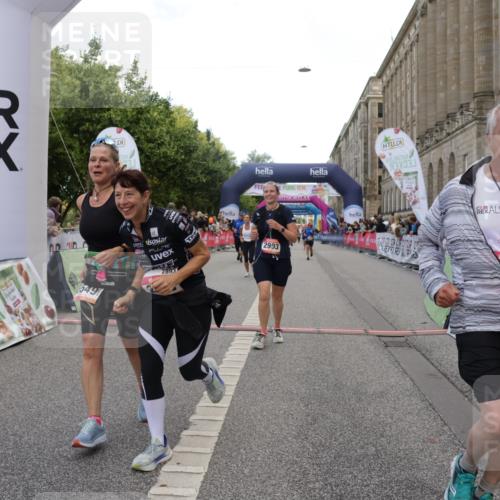 06.09.2026 - CURREX Alsterlauf Yannick Fuchs http://msf.ph/oto/10199229 06.09.2026 10:07:17 Ziel 2187, 2515, 2893, 2903, 4140, 5227, 5549, 5813, 5951, 6214, 8303 meine-sportfotos.de