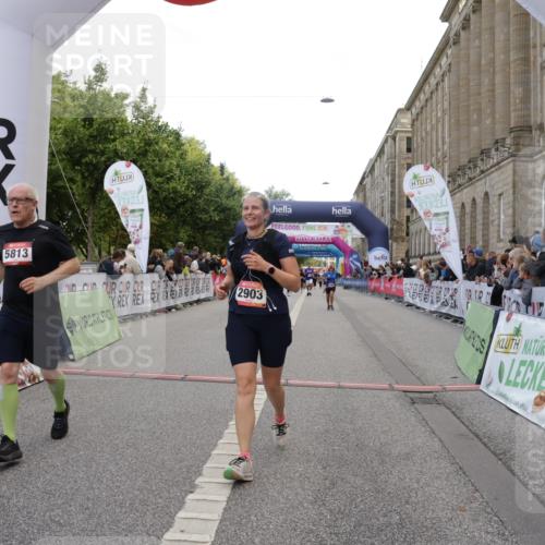 06.09.2026 - CURREX Alsterlauf Yannick Fuchs http://msf.ph/oto/10199289 06.09.2026 10:07:18 Ziel 2187, 2515, 2883, 2893, 2903, 4140, 5227, 5549, 5813, 6214, 8303 meine-sportfotos.de