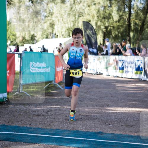 06.09.2026 - 20. Norderstedt Triathlon H.Heesch http://msf.ph/oto/10199314 06.09.2026 09:48:24 Ziel 697 meine-sportfotos.de