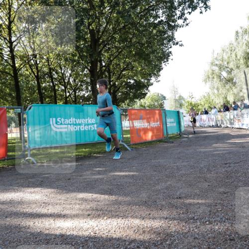 06.09.2026 - 20. Norderstedt Triathlon H.Heesch http://msf.ph/oto/10199544 06.09.2026 09:50:42 Ziel 605, 650, 686 meine-sportfotos.de