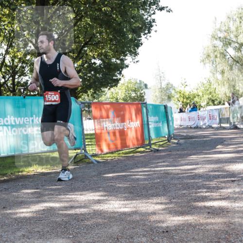 06.09.2026 - 20. Norderstedt Triathlon H.Heesch http://msf.ph/oto/10199564 06.09.2026 10:38:39 Ziel 1500 meine-sportfotos.de