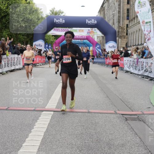 06.09.2026 - CURREX Alsterlauf Yannick Fuchs http://msf.ph/oto/10199588 06.09.2026 10:07:30 Ziel 2883, 3012, 3419, 3566, 3927, 4208, 4561, 4901, 5261, 5396, 5634, 6265, 6319, 6320, 6368 meine-sportfotos.de
