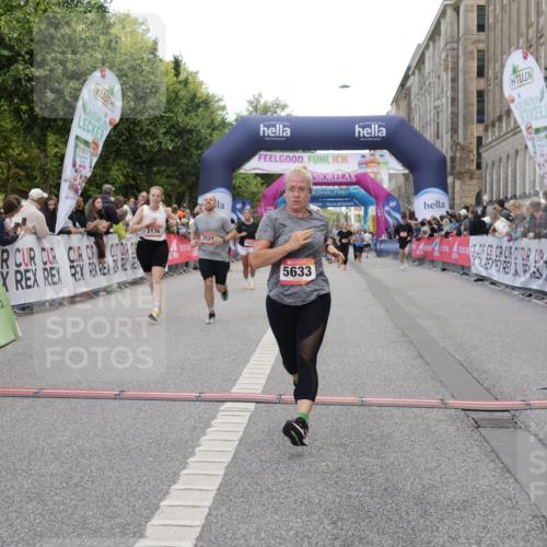 06.09.2026 - CURREX Alsterlauf Yannick Fuchs http://msf.ph/oto/10199689 06.09.2026 10:07:37 Ziel 2176, 2430, 2524, 3012, 3419, 3927, 4208, 4561, 5261, 5396, 5633, 5634, 6147, 6265 meine-sportfotos.de