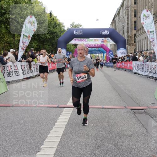 06.09.2026 - CURREX Alsterlauf Yannick Fuchs http://msf.ph/oto/10199690 06.09.2026 10:07:37 Ziel 2176, 2430, 2524, 3012, 3419, 3927, 4208, 4561, 5261, 5396, 5633, 5634, 6147, 6265 meine-sportfotos.de