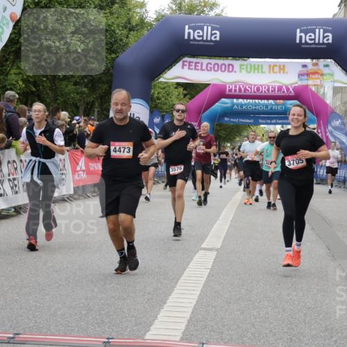 06.09.2026 - CURREX Alsterlauf Yannick Fuchs http://msf.ph/oto/10199713 06.09.2026 10:07:43 Ziel 1316, 2176, 2430, 2524, 3576, 3705, 3706, 4473, 5338, 5633, 6147 meine-sportfotos.de