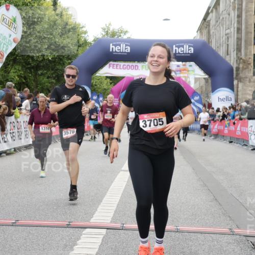06.09.2026 - CURREX Alsterlauf Yannick Fuchs http://msf.ph/oto/10199751 06.09.2026 10:07:45 Ziel 1316, 2176, 2430, 2524, 2654, 3092, 3576, 3705, 3706, 4419, 4473, 5338, 6147, 6223 meine-sportfotos.de