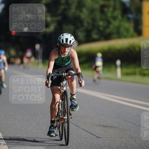 06.09.2026 - 20. Norderstedt Triathlon Michael Burmester http://msf.ph/oto/10199893 06.09.2026 09:37:43 Radfahren 621, 638, 655, 657 meine-sportfotos.de