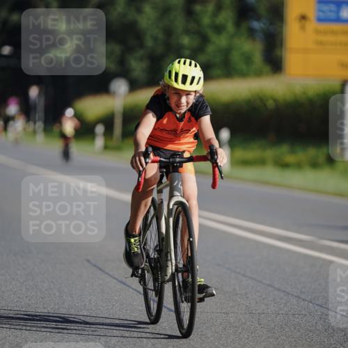 06.09.2026 - 20. Norderstedt Triathlon Michael Burmester http://msf.ph/oto/10199904 06.09.2026 09:37:57 Radfahren 631, 661, 676, 677 meine-sportfotos.de
