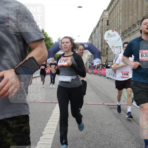 06.09.2026 - CURREX Alsterlauf Yannick Fuchs http://msf.ph/oto/10200042 06.09.2026 10:07:54 Ziel 1316, 2123, 2387, 2654, 2933, 3092, 3296, 3722, 3723, 3757, 3758, 3915, 3916, 3932, 4419, 5324, 5587, 5588, 5791, 5860, 6044, 6176, 6223, 6382 meine-sportfotos.de