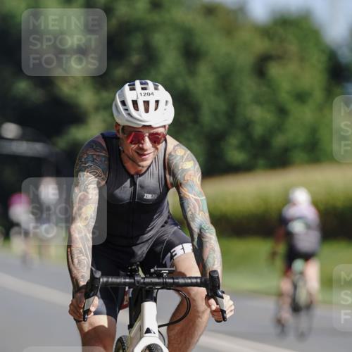 06.09.2026 - 20. Norderstedt Triathlon Michael Burmester http://msf.ph/oto/10200096 06.09.2026 10:27:42 Radfahren 1204 meine-sportfotos.de