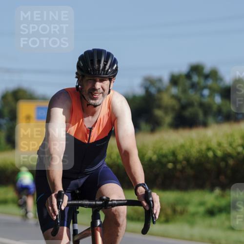 06.09.2026 - 20. Norderstedt Triathlon Michael Burmester http://msf.ph/oto/10200116 06.09.2026 10:28:52 Radfahren 1509 meine-sportfotos.de