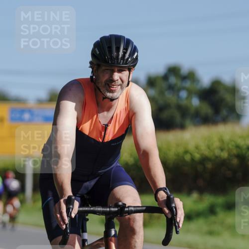 06.09.2026 - 20. Norderstedt Triathlon Michael Burmester http://msf.ph/oto/10200118 06.09.2026 10:28:52 Radfahren 1509 meine-sportfotos.de