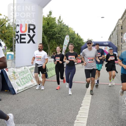 06.09.2026 - CURREX Alsterlauf Yannick Fuchs http://msf.ph/oto/10200122 06.09.2026 10:07:57 Ziel 2123, 2387, 2654, 2933, 3092, 3296, 3666, 3722, 3723, 3757, 3758, 3915, 3916, 3932, 4159, 4419, 5324, 5587, 5588, 5597, 5791, 5860, 6044, 6168, 6176, 6223, 6382 meine-sportfotos.de