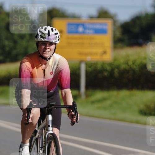 06.09.2026 - 20. Norderstedt Triathlon Michael Burmester http://msf.ph/oto/10200124 06.09.2026 10:29:17 Radfahren 1197 meine-sportfotos.de