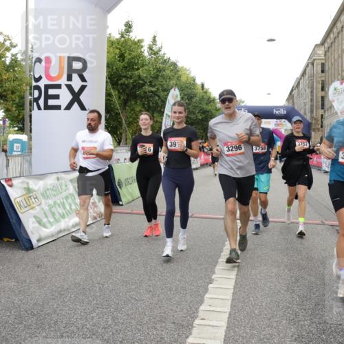 06.09.2026 - CURREX Alsterlauf Yannick Fuchs http://msf.ph/oto/10200132 06.09.2026 10:07:57 Ziel 2123, 2387, 2654, 2933, 3092, 3296, 3666, 3722, 3723, 3757, 3758, 3915, 3916, 3932, 4159, 4419, 5324, 5587, 5588, 5597, 5791, 5860, 6044, 6168, 6176, 6223, 6382 meine-sportfotos.de