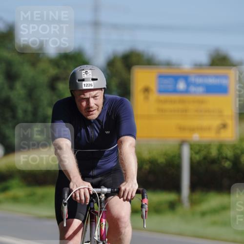 06.09.2026 - 20. Norderstedt Triathlon Michael Burmester http://msf.ph/oto/10200204 06.09.2026 10:32:12 Radfahren 1201, 1215, 1226 meine-sportfotos.de