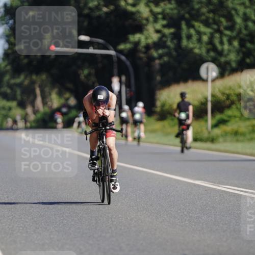 06.09.2026 - 20. Norderstedt Triathlon Michael Burmester http://msf.ph/oto/10200250 06.09.2026 10:33:06 Radfahren 737 meine-sportfotos.de