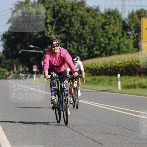 06.09.2026 - 20. Norderstedt Triathlon Michael Burmester http://msf.ph/oto/10200275 06.09.2026 10:33:29 Radfahren 735, 1227 meine-sportfotos.de
