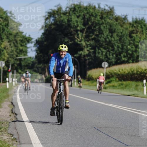 06.09.2026 - 20. Norderstedt Triathlon Michael Burmester http://msf.ph/oto/10200294 06.09.2026 10:33:48 Radfahren 718, 756, 1220 meine-sportfotos.de