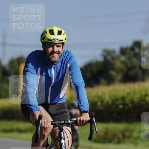 06.09.2026 - 20. Norderstedt Triathlon Michael Burmester http://msf.ph/oto/10200299 06.09.2026 10:33:50 Radfahren 718, 756, 1220 meine-sportfotos.de