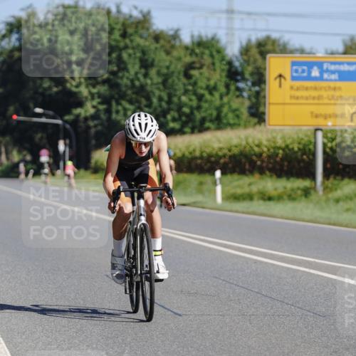 06.09.2026 - 20. Norderstedt Triathlon Michael Burmester http://msf.ph/oto/10200315 06.09.2026 10:33:55 Radfahren 718, 756 meine-sportfotos.de