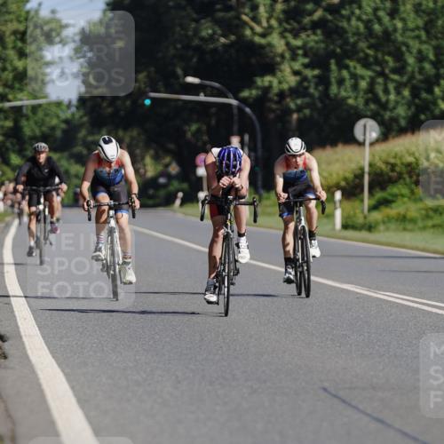 06.09.2026 - 20. Norderstedt Triathlon Michael Burmester http://msf.ph/oto/10200402 06.09.2026 10:35:26 Radfahren 740, 744, 753, 1491 meine-sportfotos.de
