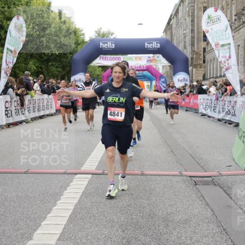 06.09.2026 - CURREX Alsterlauf Yannick Fuchs http://msf.ph/oto/10200650 06.09.2026 10:08:06 Ziel 2390, 2407, 3192, 3193, 3194, 3298, 3666, 4159, 4292, 4727, 4841, 5049, 5256, 5290, 5597, 6168, 6361, 6395 meine-sportfotos.de