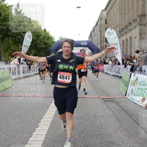 06.09.2026 - CURREX Alsterlauf Yannick Fuchs http://msf.ph/oto/10200807 06.09.2026 10:08:07 Ziel 2390, 2407, 3192, 3193, 3194, 3298, 3666, 4159, 4292, 4727, 4841, 5049, 5256, 5290, 5597, 6168, 6361, 6395 meine-sportfotos.de