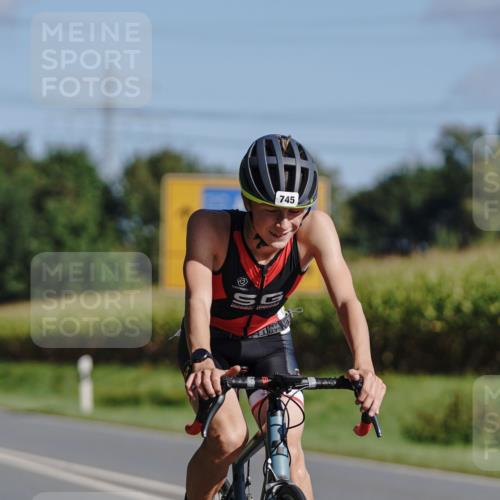 06.09.2026 - 20. Norderstedt Triathlon Michael Burmester http://msf.ph/oto/10201180 06.09.2026 10:39:20 Radfahren 720, 745 meine-sportfotos.de