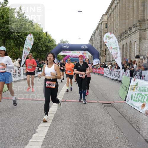 06.09.2026 - CURREX Alsterlauf Yannick Fuchs http://msf.ph/oto/10201714 06.09.2026 10:08:17 Ziel 2363, 2407, 2440, 2785, 3200, 3309, 3352, 3933, 4169, 4292, 4590, 4727, 5342, 5502, 5507, 6473, 8045, 8258, 8260, 8297 meine-sportfotos.de