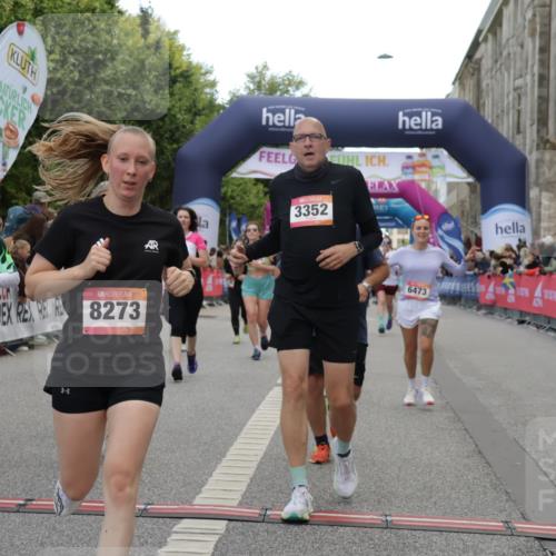 06.09.2026 - CURREX Alsterlauf Yannick Fuchs http://msf.ph/oto/10201997 06.09.2026 10:08:20 Ziel 2155, 2363, 2440, 2504, 2785, 3200, 3309, 3352, 3933, 4146, 4169, 4247, 4399, 4447, 4590, 5342, 5502, 5507, 5582, 6473, 8045, 8258, 8260, 8297 meine-sportfotos.de