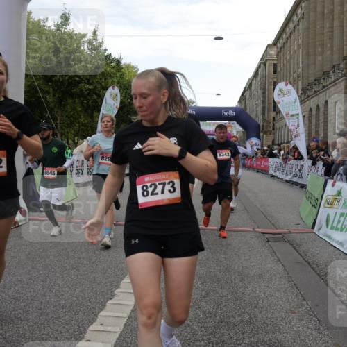 06.09.2026 - CURREX Alsterlauf Yannick Fuchs http://msf.ph/oto/10202142 06.09.2026 10:08:21 Ziel 2080, 2155, 2440, 2504, 3200, 3309, 3352, 3390, 3933, 4146, 4169, 4247, 4399, 4447, 4590, 5342, 5502, 5507, 5582, 6473, 8045, 8258, 8260, 8297 meine-sportfotos.de