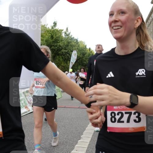 06.09.2026 - CURREX Alsterlauf Yannick Fuchs http://msf.ph/oto/10202226 06.09.2026 10:08:22 Ziel 2080, 2155, 2440, 2504, 3200, 3309, 3352, 3390, 3933, 4146, 4169, 4247, 4399, 4447, 4590, 5342, 5502, 5582, 6473, 8045, 8258, 8260, 8297 meine-sportfotos.de