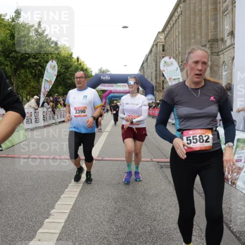 06.09.2026 - CURREX Alsterlauf Yannick Fuchs http://msf.ph/oto/10202476 06.09.2026 10:08:26 Ziel 2035, 2080, 2105, 2155, 2440, 2504, 3093, 3352, 3390, 4146, 4169, 4247, 4399, 4447, 5030, 5342, 5502, 5582, 6230, 6473, 8045, 8297 meine-sportfotos.de