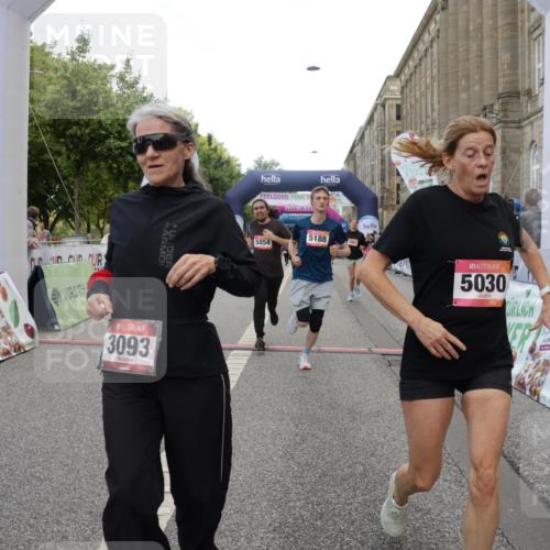 06.09.2026 - CURREX Alsterlauf Yannick Fuchs http://msf.ph/oto/10202993 06.09.2026 10:08:32 Ziel 2035, 2080, 2105, 2491, 2504, 3082, 3093, 3390, 3888, 3889, 4399, 4447, 4476, 4651, 5030, 5140, 5582, 5854, 6230 meine-sportfotos.de