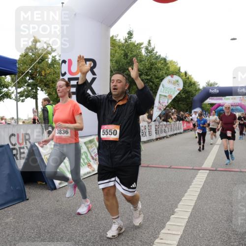 06.09.2026 - CURREX Alsterlauf Yannick Fuchs http://msf.ph/oto/10203912 06.09.2026 10:08:40 Ziel 2374, 2450, 2487, 2491, 2580, 3082, 3482, 3836, 3888, 3889, 4115, 4185, 4233, 4651, 5130, 5140, 5233, 5319, 5550, 5985, 8089 meine-sportfotos.de
