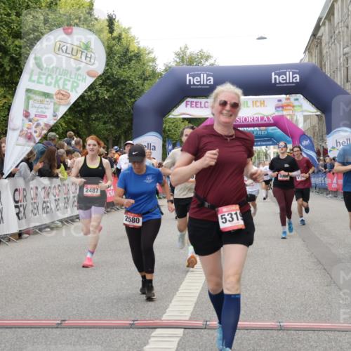 06.09.2026 - CURREX Alsterlauf Yannick Fuchs http://msf.ph/oto/10204000 06.09.2026 10:08:41 Ziel 2374, 2450, 2487, 2491, 2580, 3082, 3086, 3400, 3482, 3836, 3888, 3889, 4115, 4129, 4185, 4233, 4651, 5130, 5140, 5233, 5319, 5550, 5985, 8089 meine-sportfotos.de