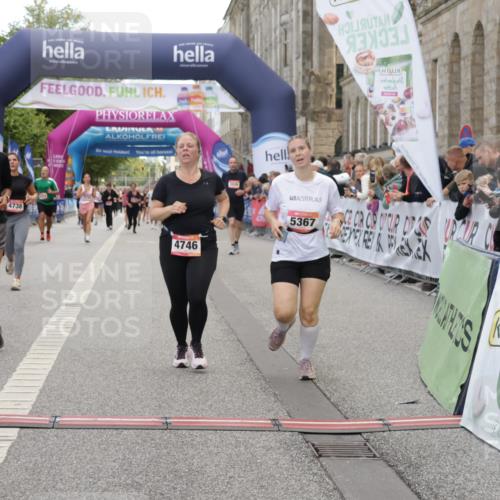 06.09.2026 - CURREX Alsterlauf Yannick Fuchs http://msf.ph/oto/10204759 06.09.2026 10:08:50 Ziel 2374, 2450, 2487, 3086, 3400, 3540, 3811, 3812, 4115, 4129, 4233, 4274, 4738, 4746, 5125, 5130, 5367, 5985, 8089 meine-sportfotos.de