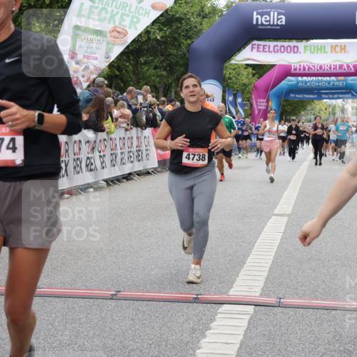 06.09.2026 - CURREX Alsterlauf Yannick Fuchs http://msf.ph/oto/10205153 06.09.2026 10:08:53 Ziel 2777, 3036, 3086, 3400, 3540, 3811, 3812, 4129, 4274, 4738, 4746, 5125, 5252, 5367, 6488 meine-sportfotos.de