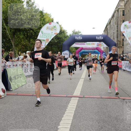 06.09.2026 - CURREX Alsterlauf Yannick Fuchs http://msf.ph/oto/10208497 06.09.2026 10:09:12 Ziel 2519, 3241, 3637, 4021, 5007, 5084, 5113, 5171, 5758, 5794, 5798, 5913, 5942, 6263, 6296, 6340, 6460, 6487, 8076 meine-sportfotos.de