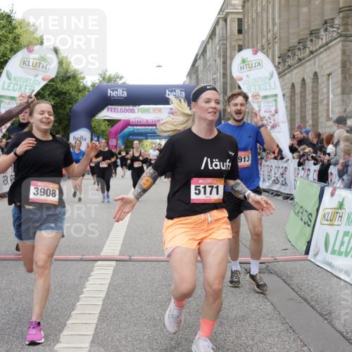 06.09.2026 - CURREX Alsterlauf Yannick Fuchs http://msf.ph/oto/10209190 06.09.2026 10:09:16 Ziel 2919, 3241, 3332, 3573, 3637, 5007, 5084, 5113, 5126, 5171, 5758, 5794, 5913, 5942, 6263, 8076 meine-sportfotos.de