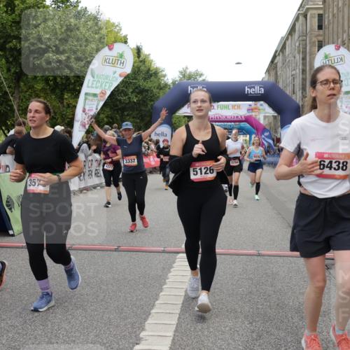 06.09.2026 - CURREX Alsterlauf Yannick Fuchs http://msf.ph/oto/10209858 06.09.2026 10:09:20 Ziel 2201, 2466, 2919, 3332, 3573, 4222, 4815, 5084, 5113, 5126, 5171, 5241, 5758, 5794, 5913, 6070, 6263, 8076, 8294 meine-sportfotos.de