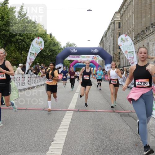 06.09.2026 - CURREX Alsterlauf Yannick Fuchs http://msf.ph/oto/10211455 06.09.2026 10:09:31 Ziel 2082, 2201, 2707, 2742, 4138, 4280, 4328, 4536, 4815, 4986, 5241, 5259, 5260, 6070, 6278, 6492, 8271 meine-sportfotos.de