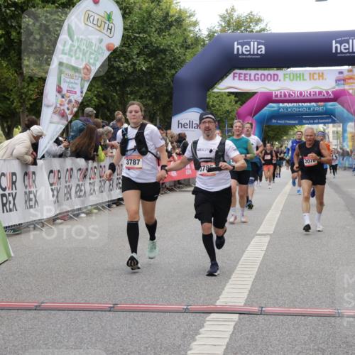 06.09.2026 - CURREX Alsterlauf Yannick Fuchs http://msf.ph/oto/10212203 06.09.2026 10:09:39 Ziel 2078, 2742, 3785, 3787, 4138, 4328, 4536, 4713, 4986, 5259, 5260, 6278, 6492 meine-sportfotos.de