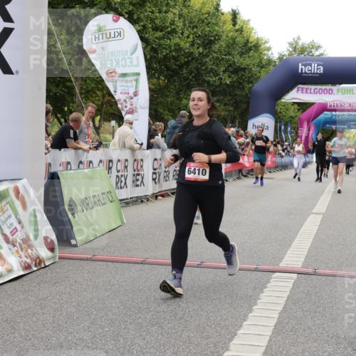 06.09.2026 - CURREX Alsterlauf Yannick Fuchs http://msf.ph/oto/10213242 06.09.2026 10:09:53 Ziel 2467, 2622, 3326, 4784, 5199, 5357, 5733, 5835, 5836, 6410, 6466 meine-sportfotos.de